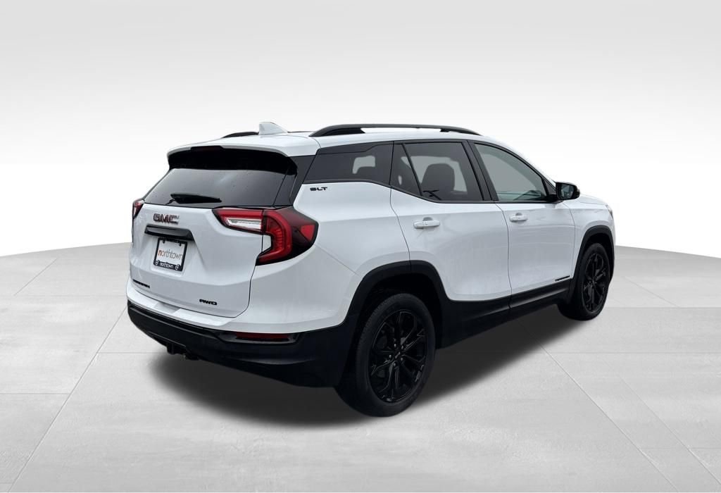 Used 2022 GMC Terrain SLT w/ Elevation Edition image 38