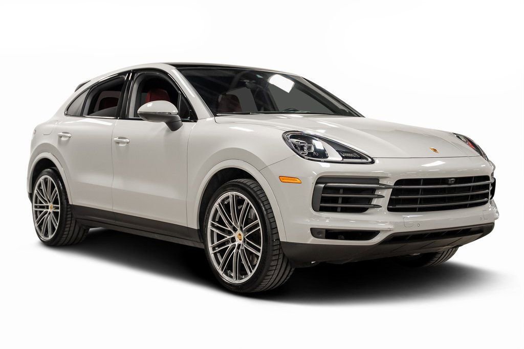 Used 2023 Porsche Cayenne Platinum Edition image 66