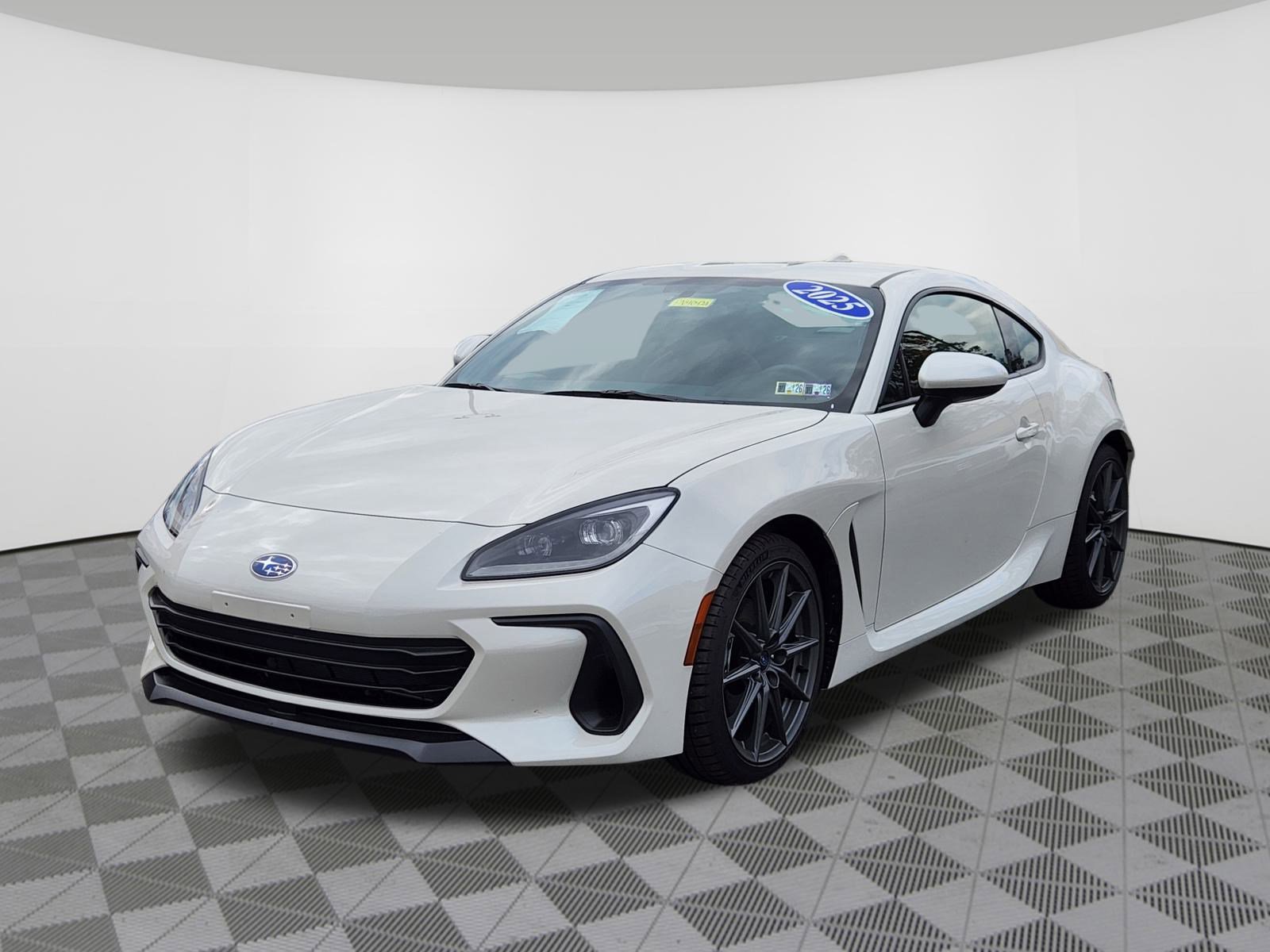 Used 2025 Subaru BRZ Limited image 2