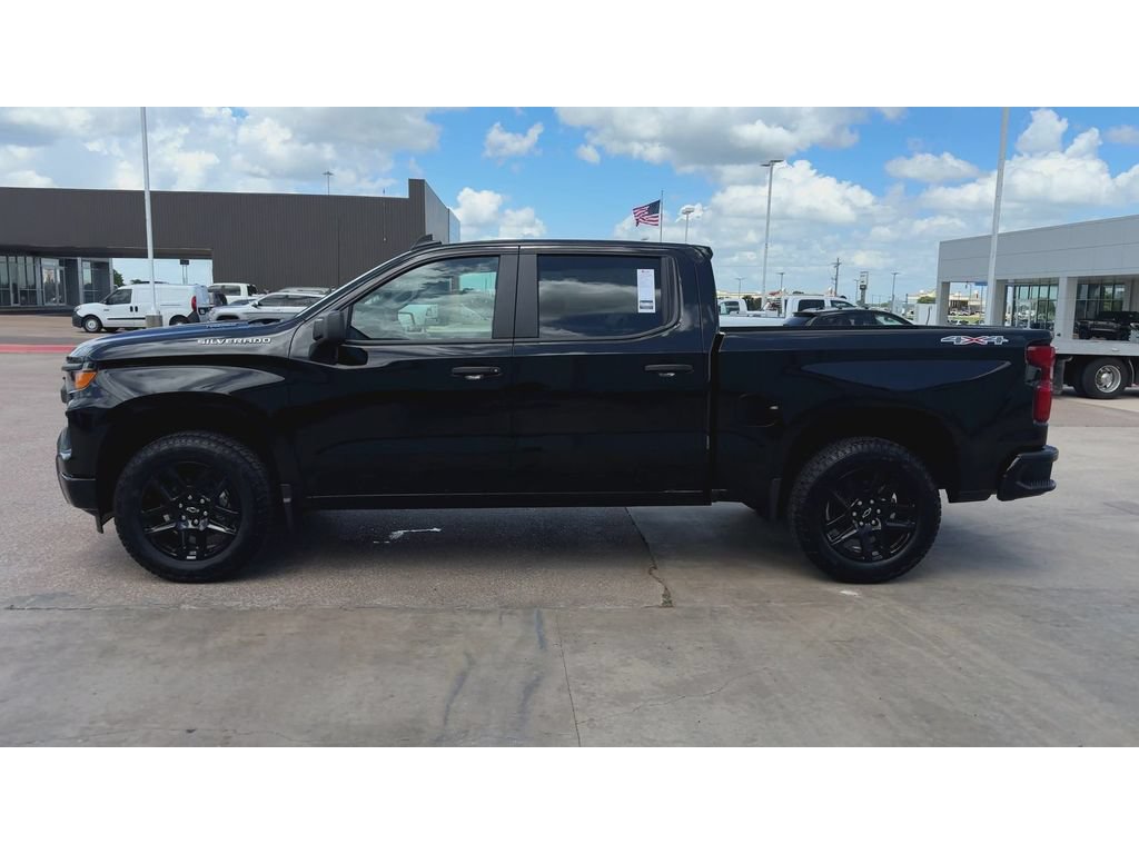 New 2026 Chevrolet Silverado 1500 Custom w/ Turbomax Blackout Package AWD/4WD image 5