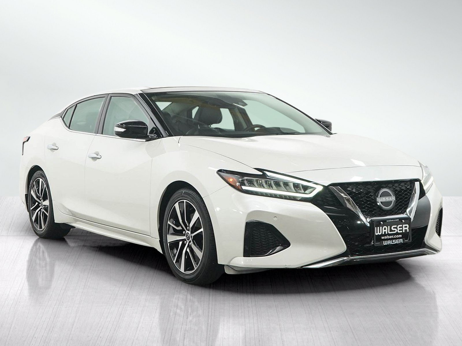 Used 2023 Nissan Maxima SL FWD image 7