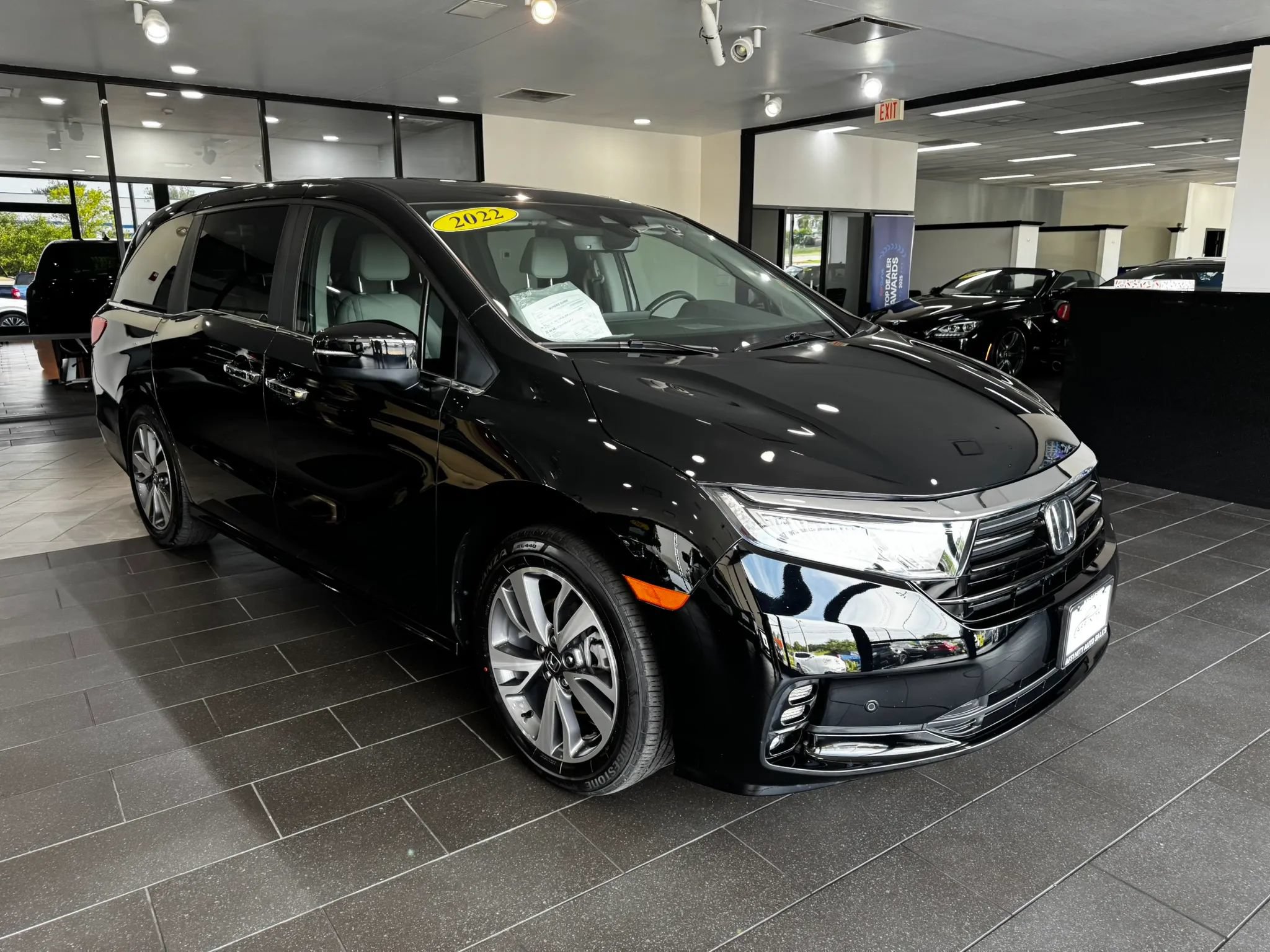 Used 2022 Honda Odyssey Touring image 7