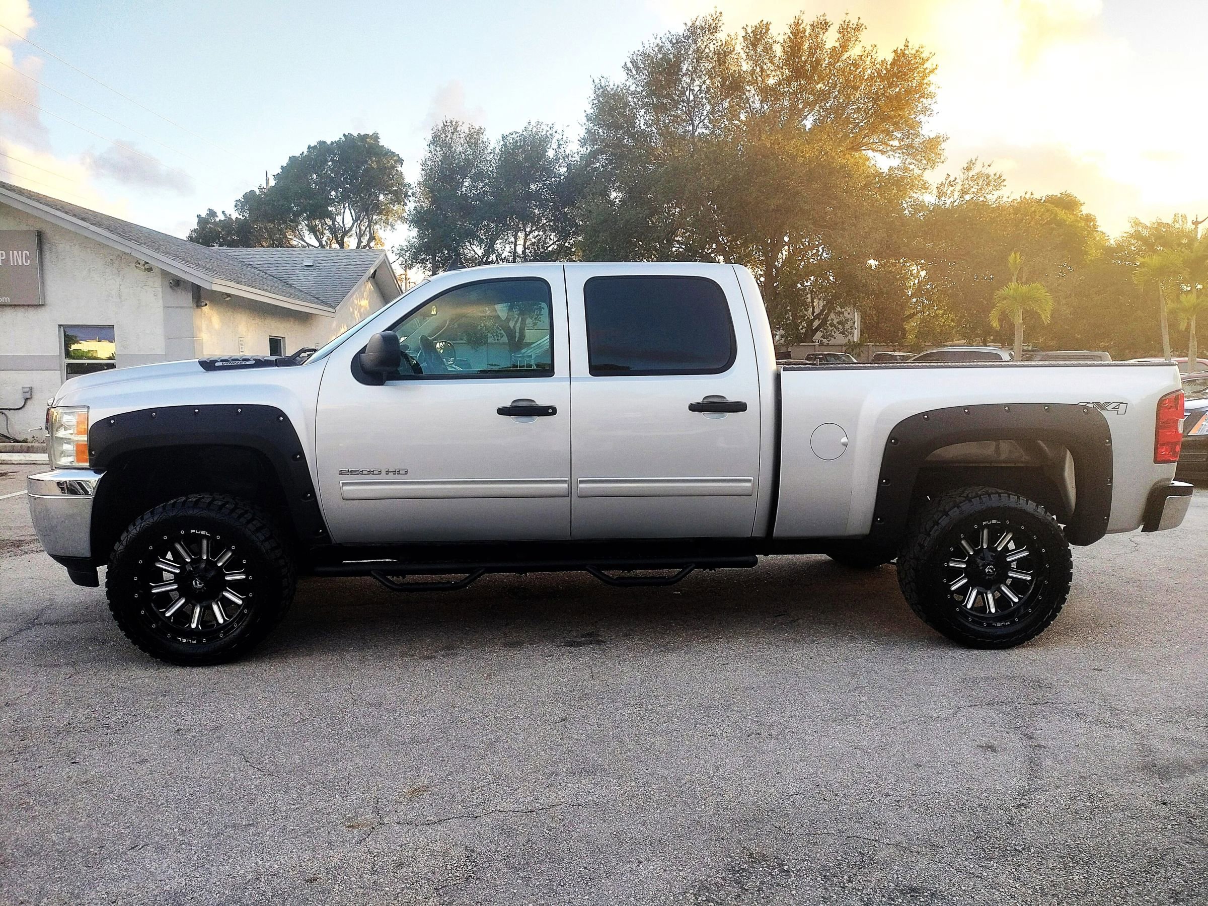 Used 2012 Chevrolet Silverado 2500 LT w/ Snow Plow Prep Package image 5