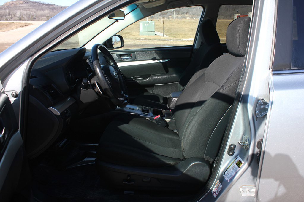 Used 2013 Subaru Outback 2.5i Premium image 30