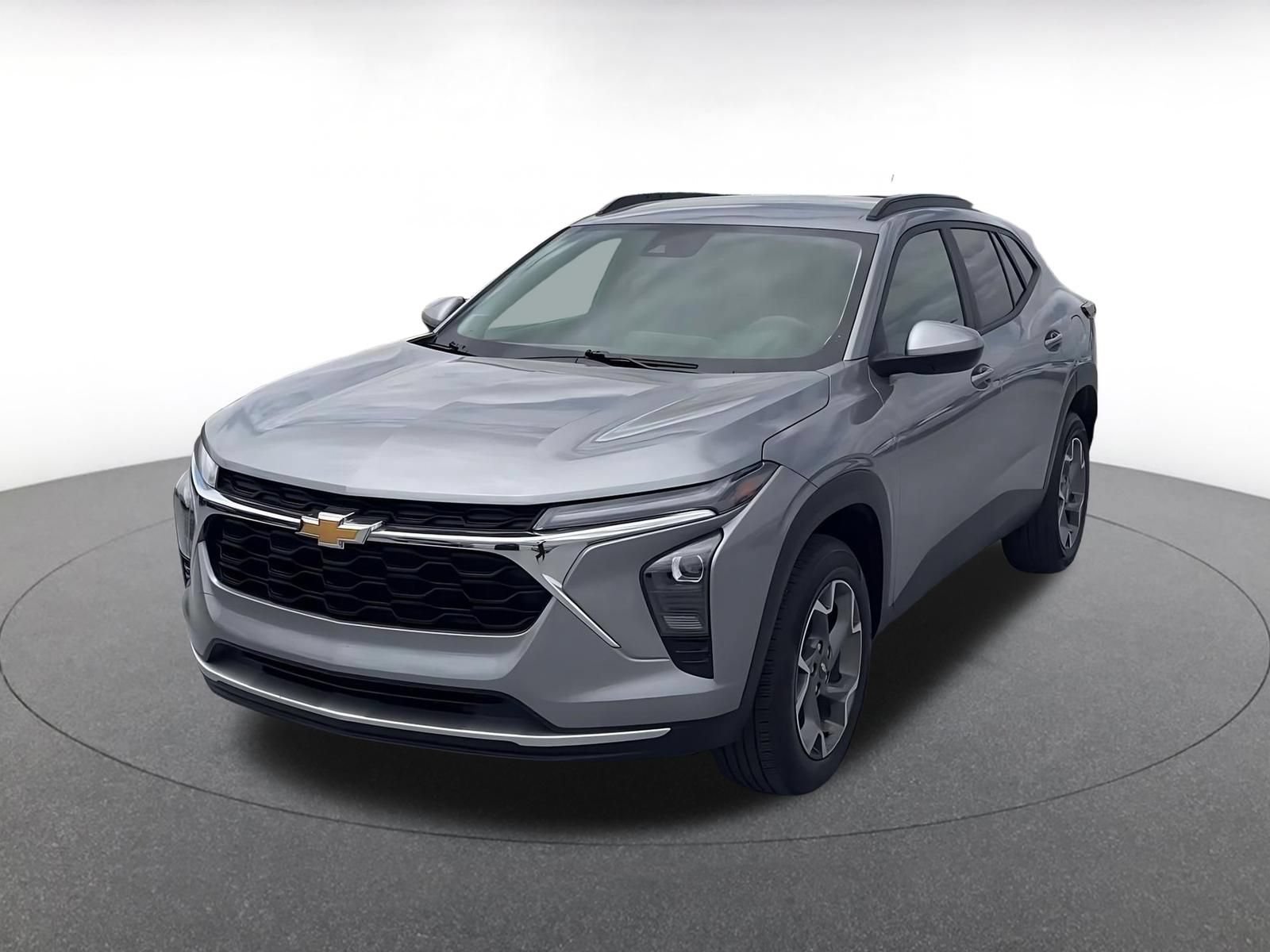 Used 2025 Chevrolet Trax LT FWD image 7