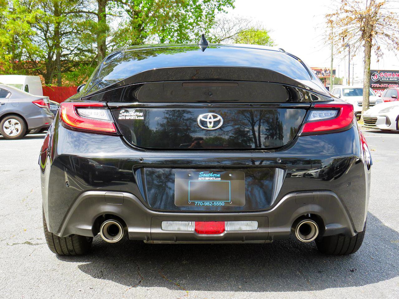 Used 2024 Toyota GR86 RWD image 8