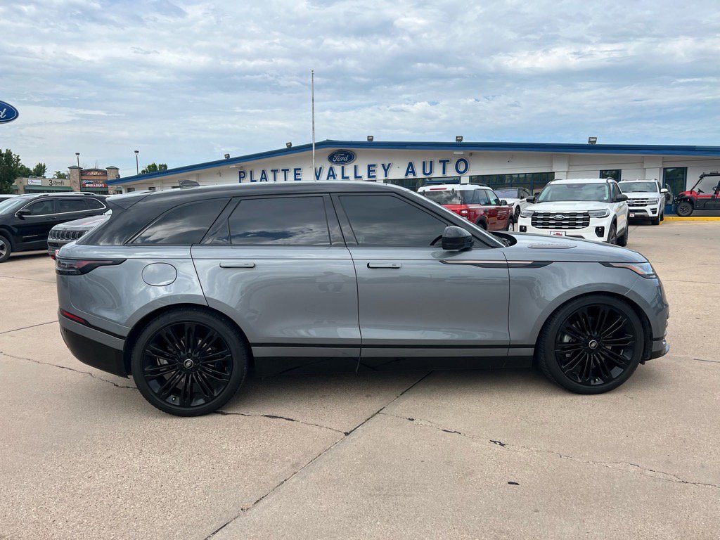 Used 2024 Land Rover Range Rover Velar Dynamic HSE image 9