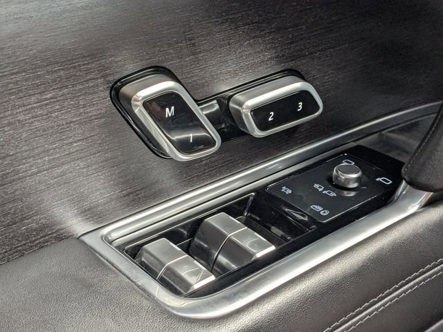 Certified 2023 Land Rover Range Rover First Edition image 21