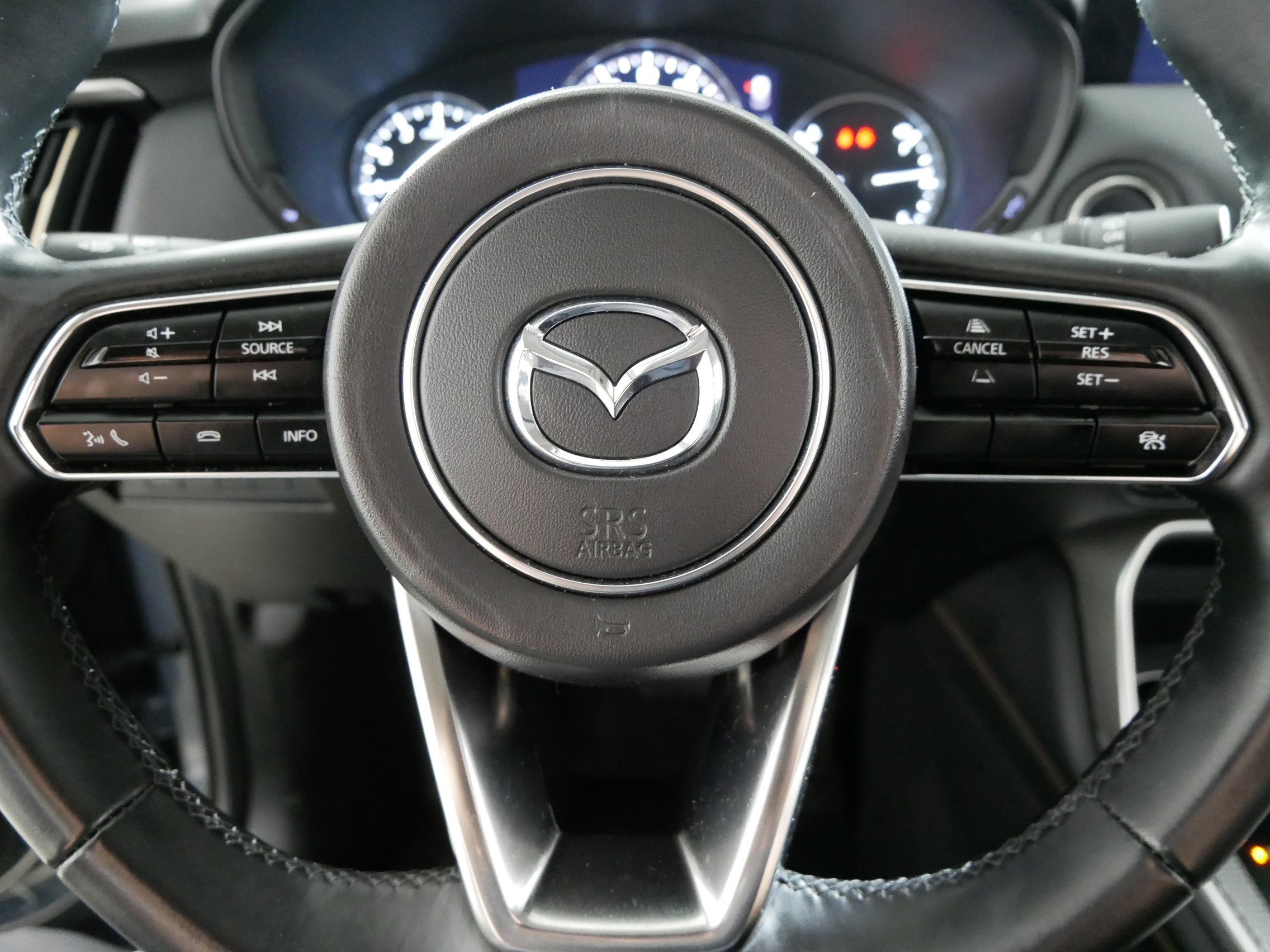 Certified 2025 MAZDA CX-70 3.3 Turbo w/ Preferred Package image 25