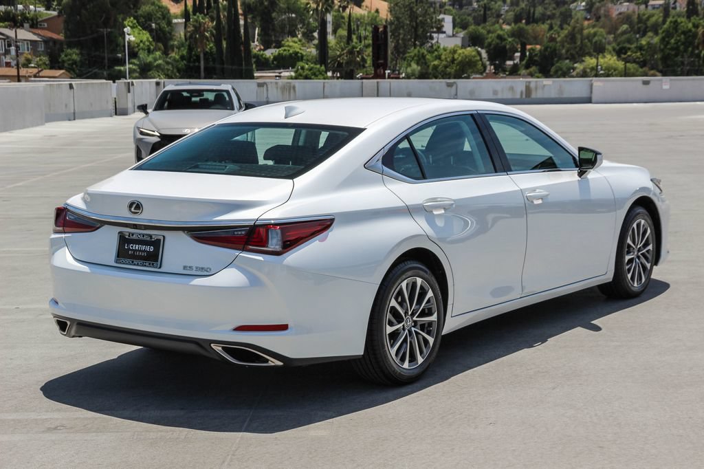 Certified 2023 Lexus ES 350 w/ Accessory Package (Z2) FWD image 5