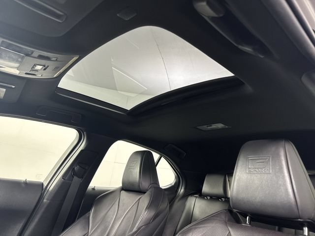 Used 2019 Lexus UX 200 F Sport FWD image 19