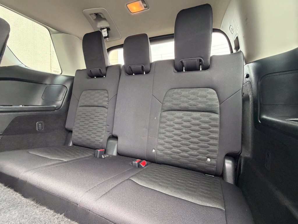 Used 2024 Nissan Pathfinder SV AWD/4WD image 25