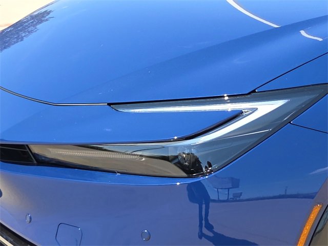 New 2026 Toyota Prius Plug-In Hybrid image 4