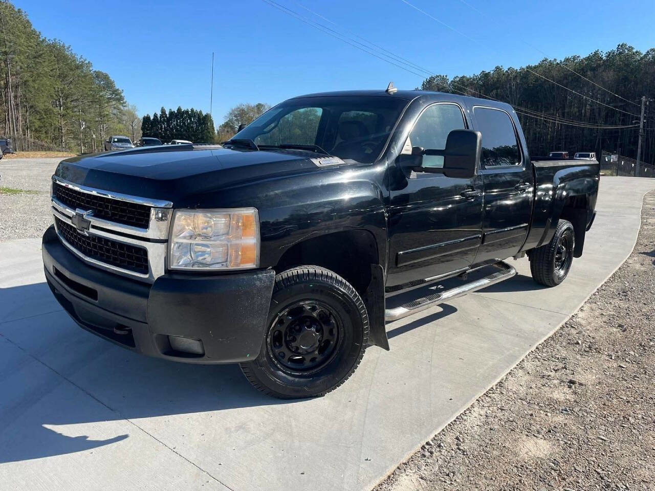 Used 2007 Chevrolet Silverado 2500 LTZ w/ Safety Package AWD/4WD image 1