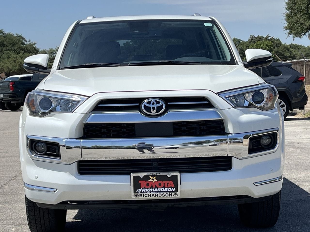 Used 2023 Toyota 4Runner Limited AWD/4WD image 7
