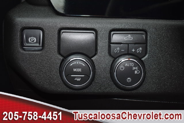 Certified 2026 Chevrolet Silverado 1500 LT RWD image 39