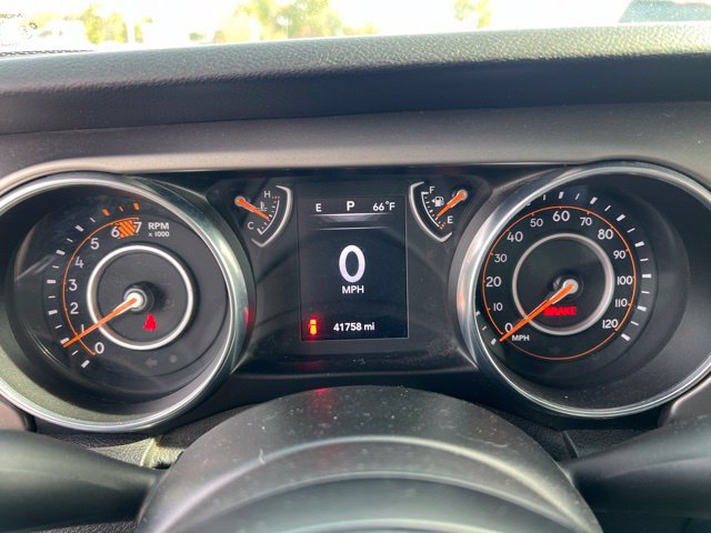 Used 2020 Jeep Wrangler Sport AWD/4WD image 18
