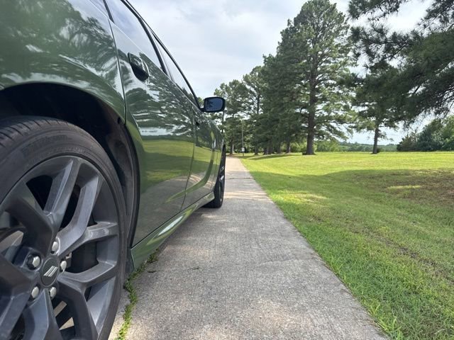 Used 2020 Dodge Charger R/T w/ Plus Group RWD image 29