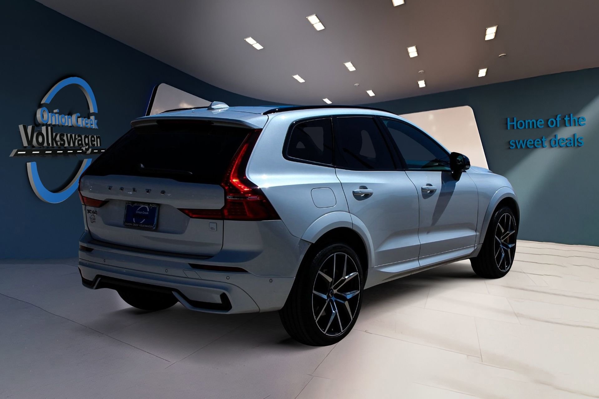 Used 2022 Volvo XC60 T8 Polestar w/ Protection Package Premier AWD/4WD image 5