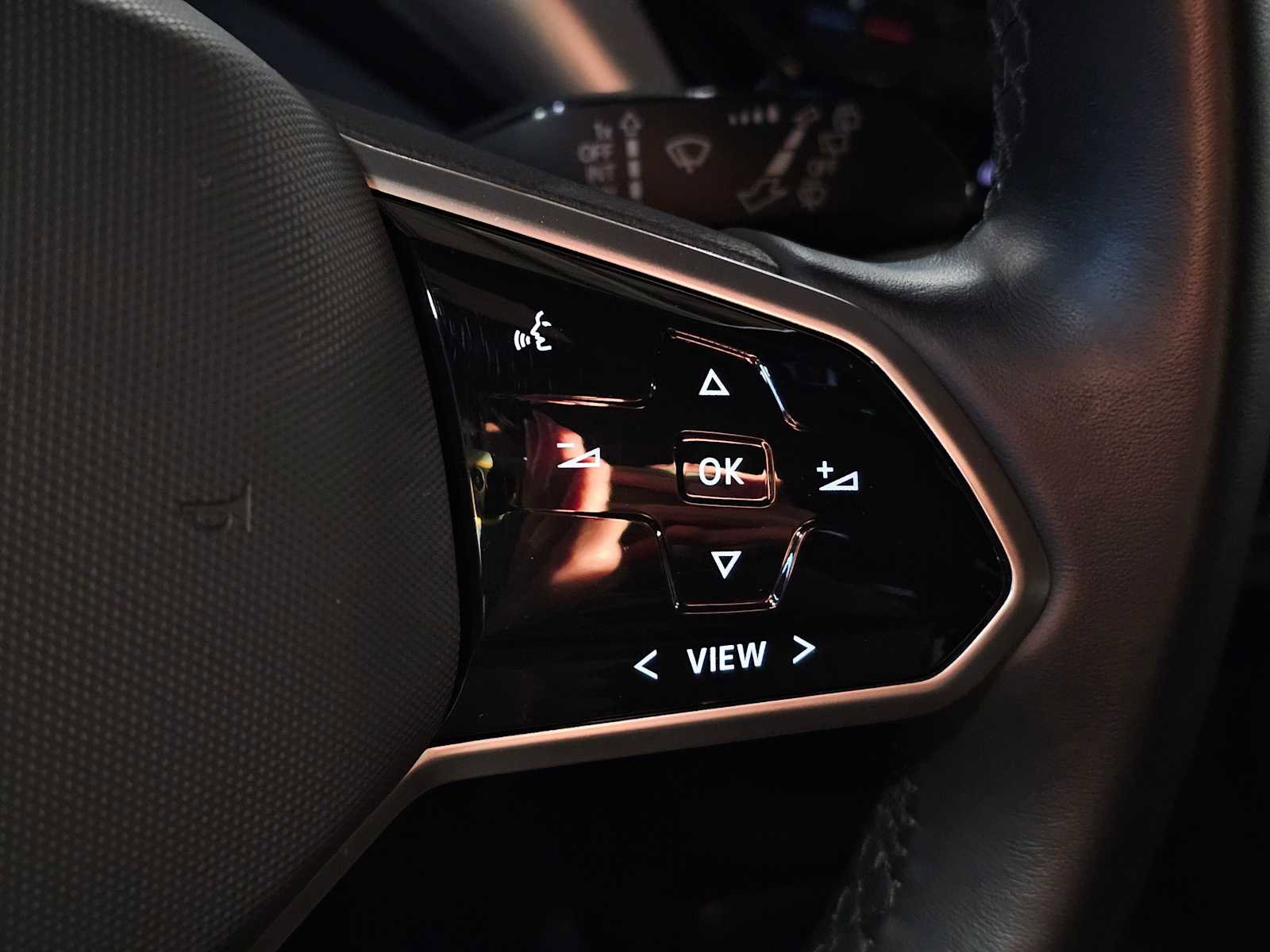 Used 2022 Volkswagen ID.4 Pro image 26