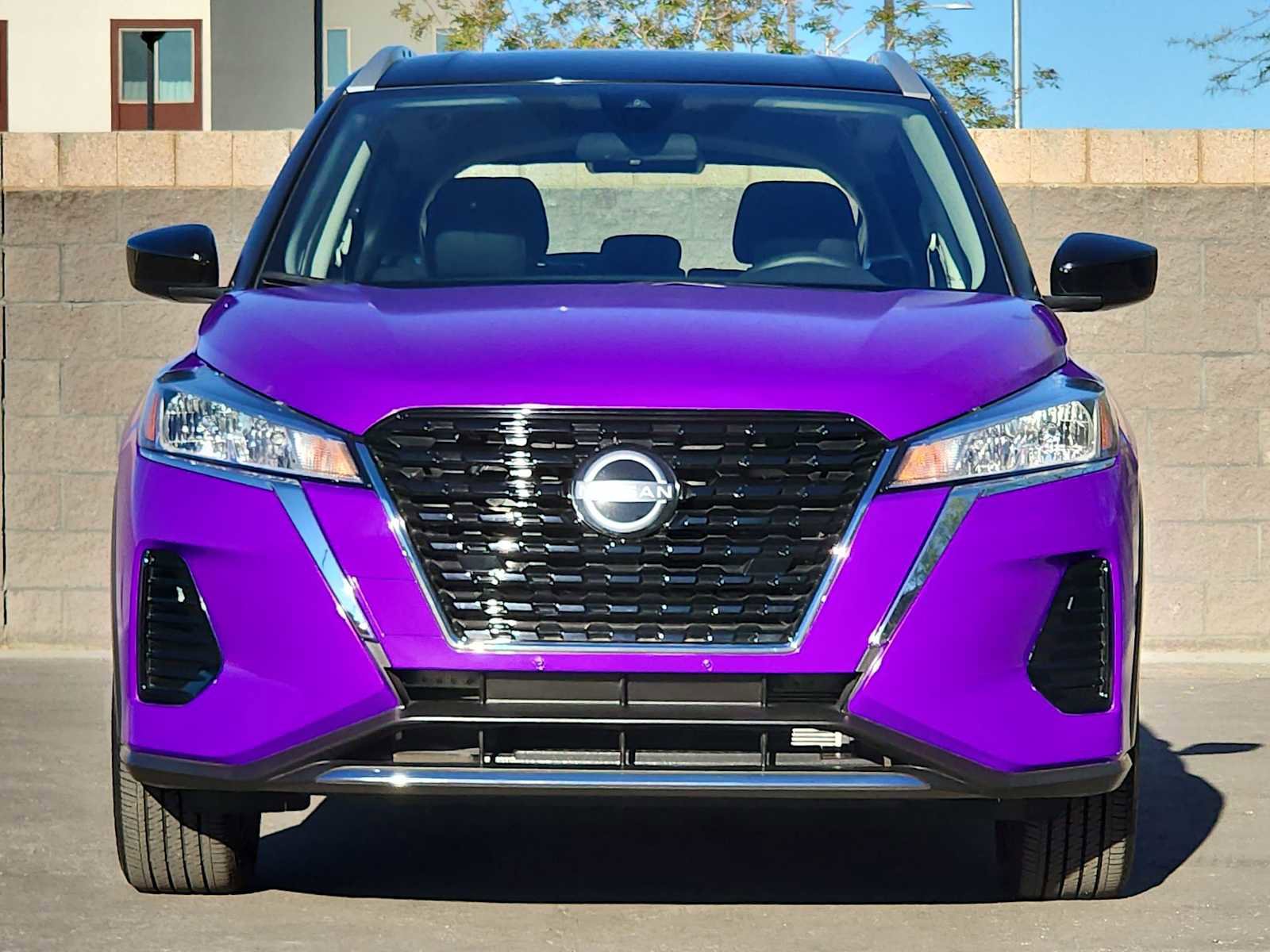 Used 2024 Nissan Kicks SV image 4