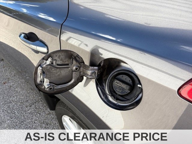 Used 2013 Toyota RAV4 Limited AWD/4WD image 19