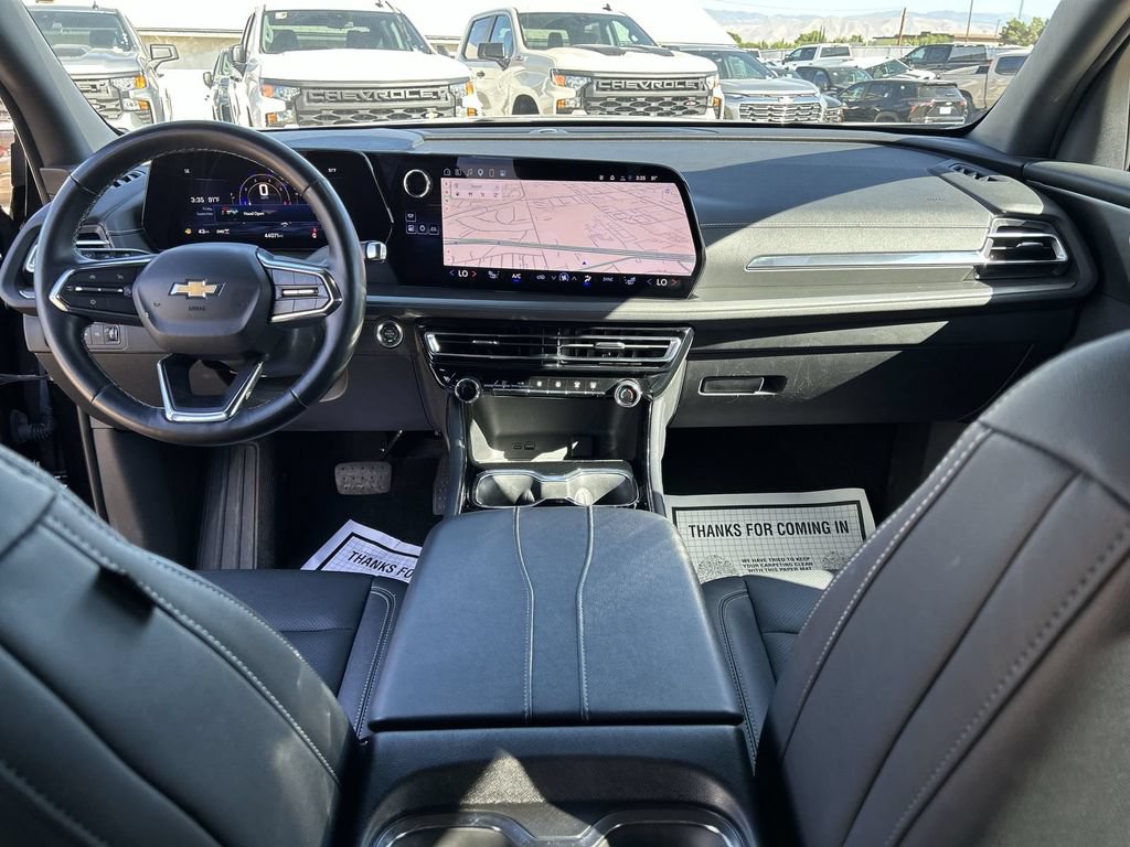 Certified 2025 Chevrolet Traverse LT AWD/4WD image 18