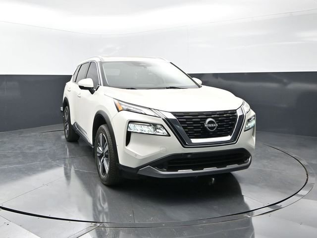 Used 2023 Nissan Rogue SL w/ SL Premium Package FWD image 5