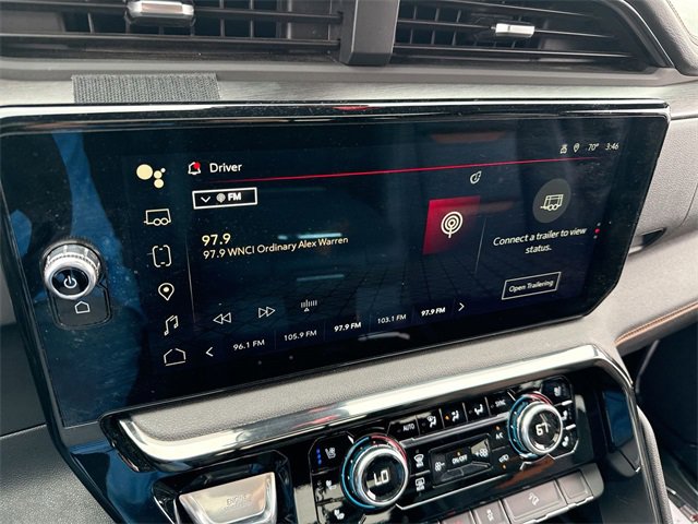 Used 2024 GMC Sierra 2500 AT4 w/ AT4 Premium Plus Package image 16