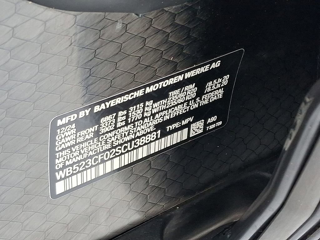 Used 2025 BMW iX xDrive50 w/ Premium Package image 28