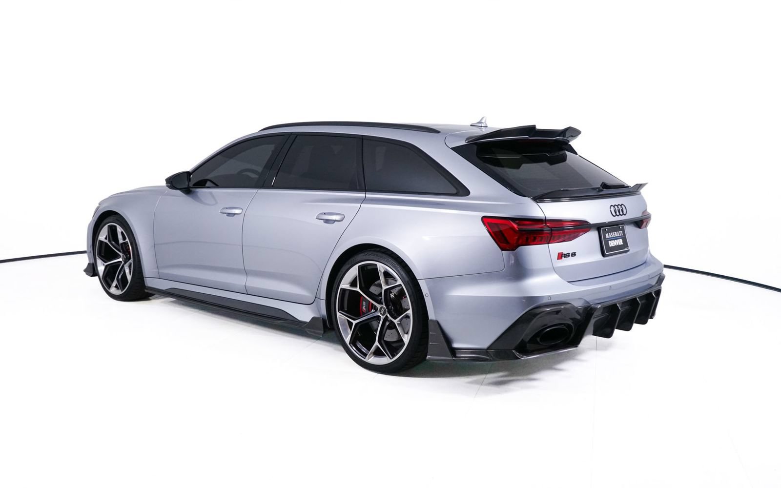 Used 2024 Audi RS 6 performance AWD/4WD image 3