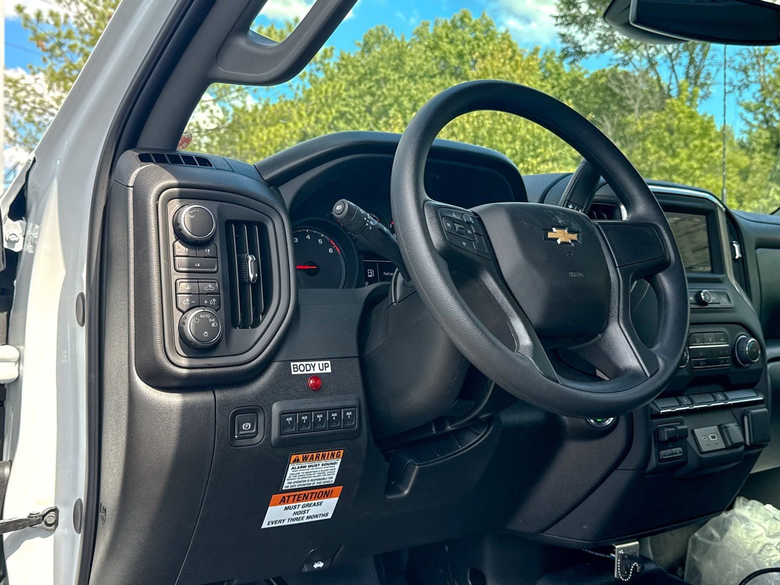 New 2025 Chevrolet Silverado 3500 W/T w/ WT Convenience Package AWD/4WD image 3