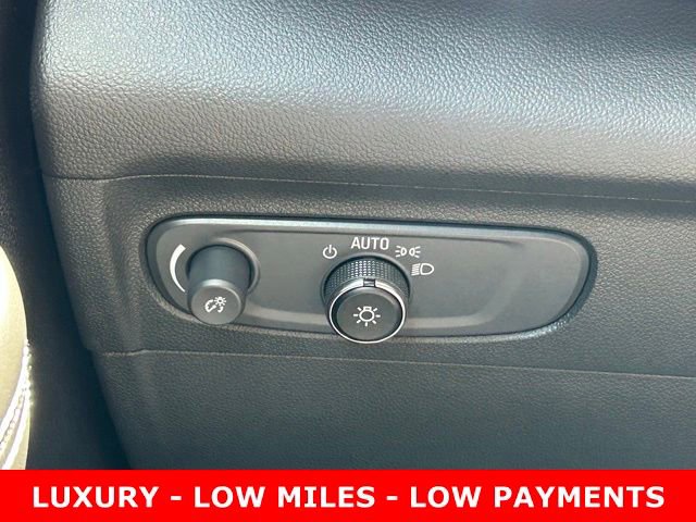 Used 2023 Buick Envision Preferred AWD/4WD image 19