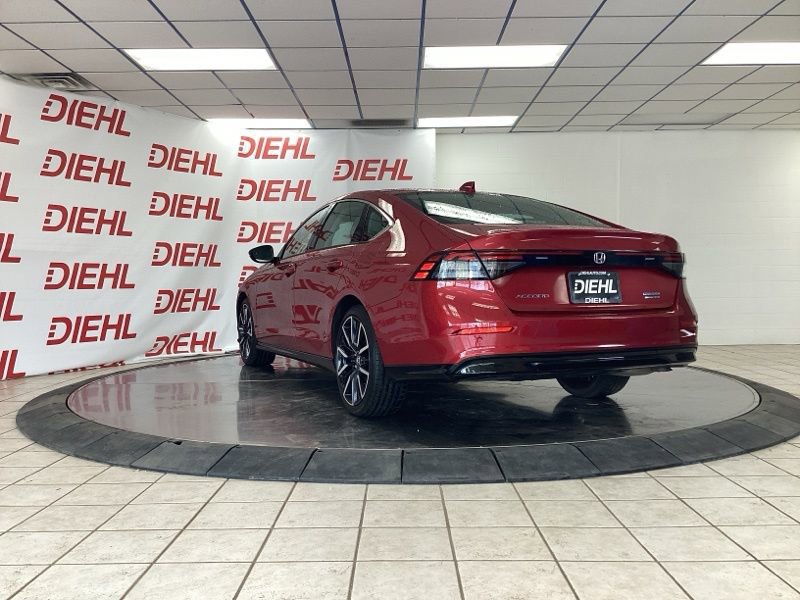 Used 2023 Honda Accord Touring image 6