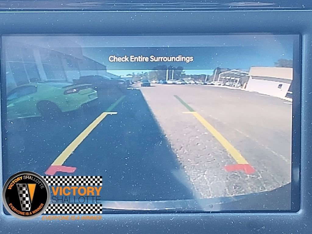 Certified 2023 Chrysler Voyager LX image 7