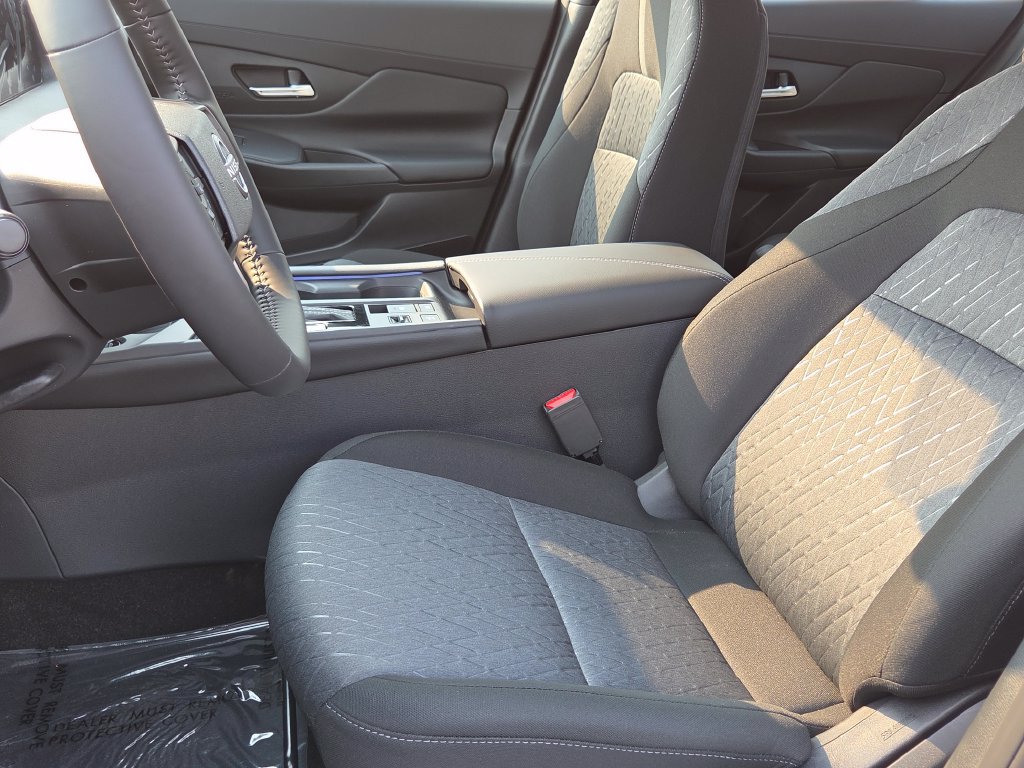 New 2026 Nissan Sentra SV w/ SV Convenience Package FWD image 21