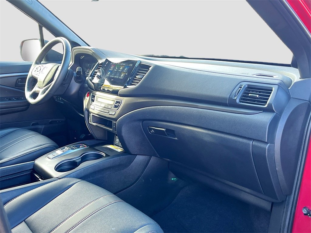 Used 2023 Honda Passport TrailSport image 29