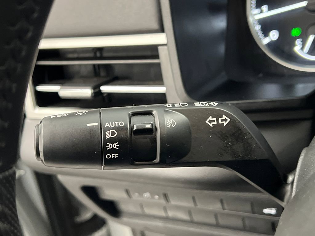 Used 2025 Mitsubishi Outlander SE AWD/4WD image 50