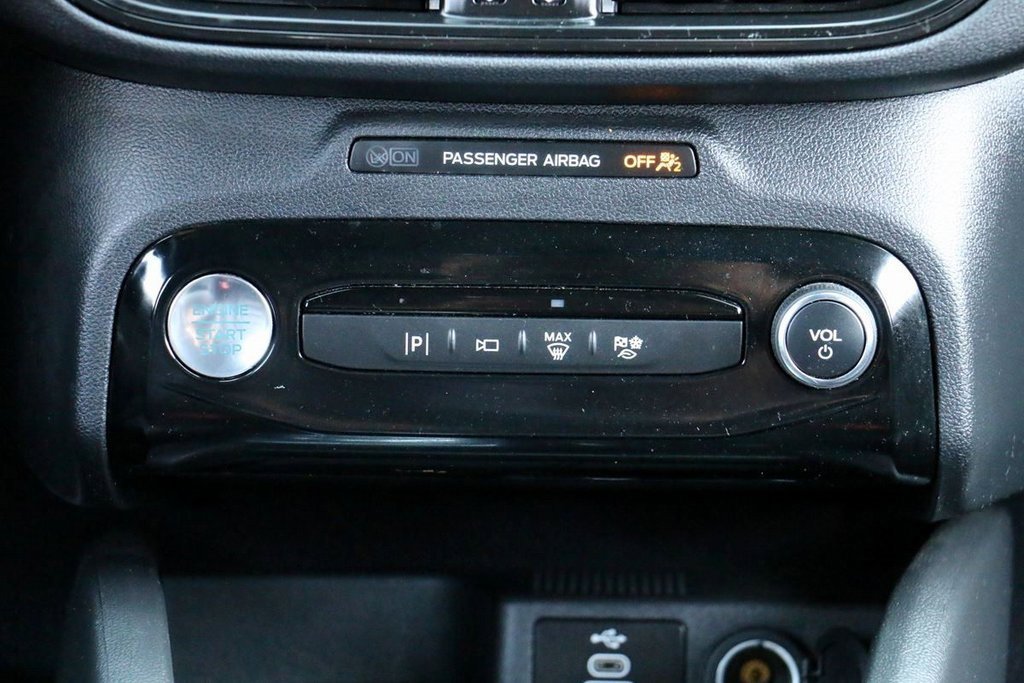 Used 2024 Ford Escape ST-Line Elite w/ Premium Technology Package image 30