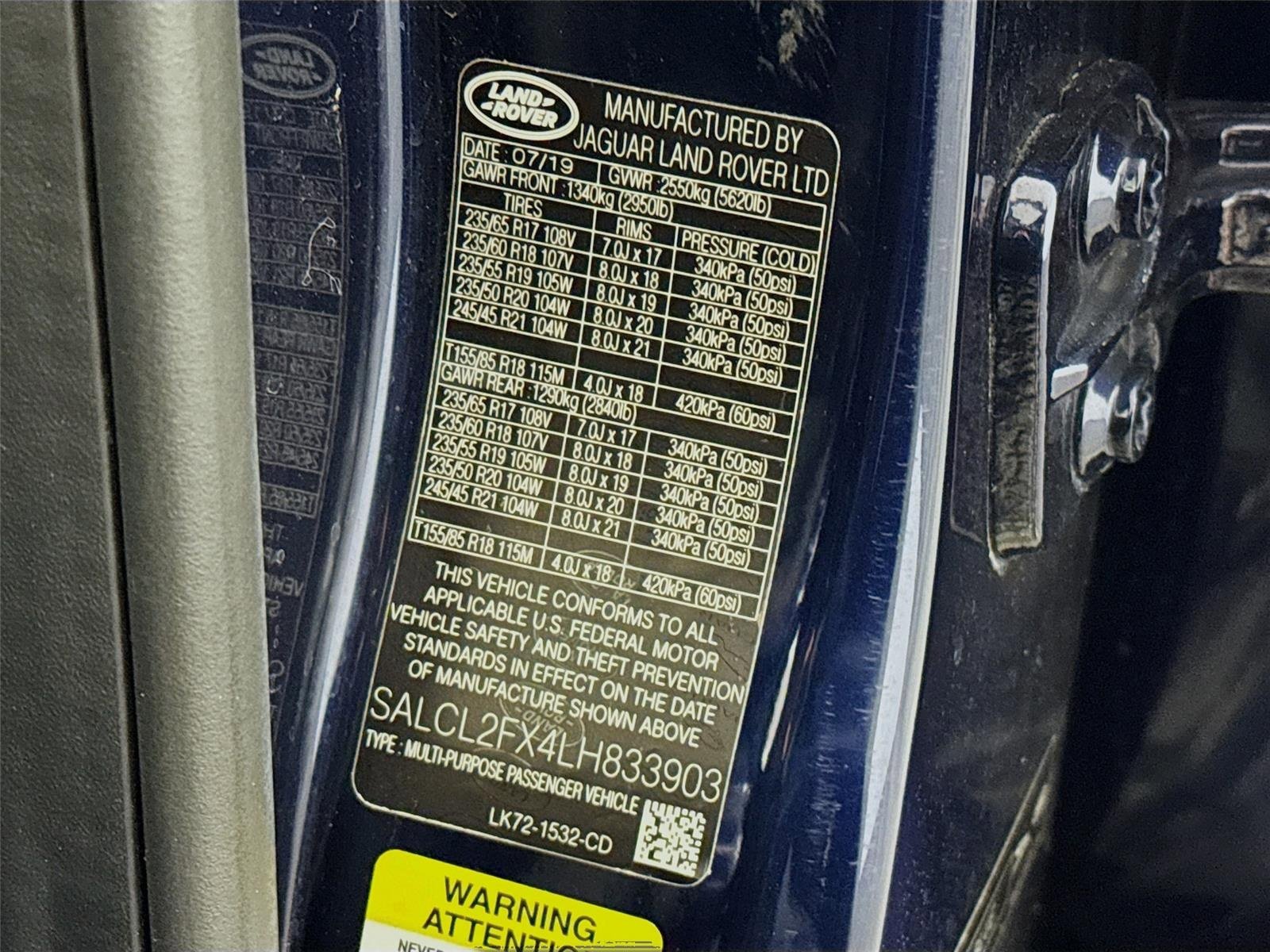 Used 2020 Land Rover Discovery Sport SE R-Dynamic image 33