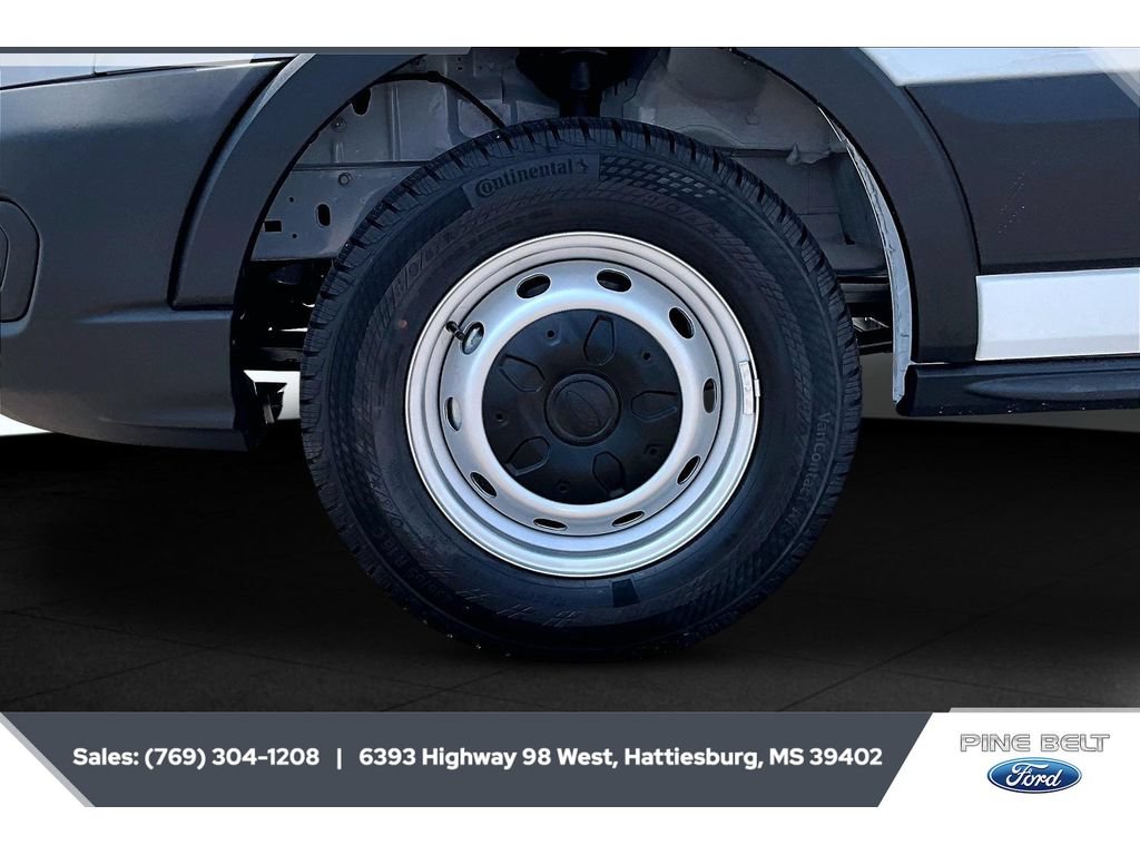 New 2026 Ford Transit 150 148 Medium Roof RWD image 7