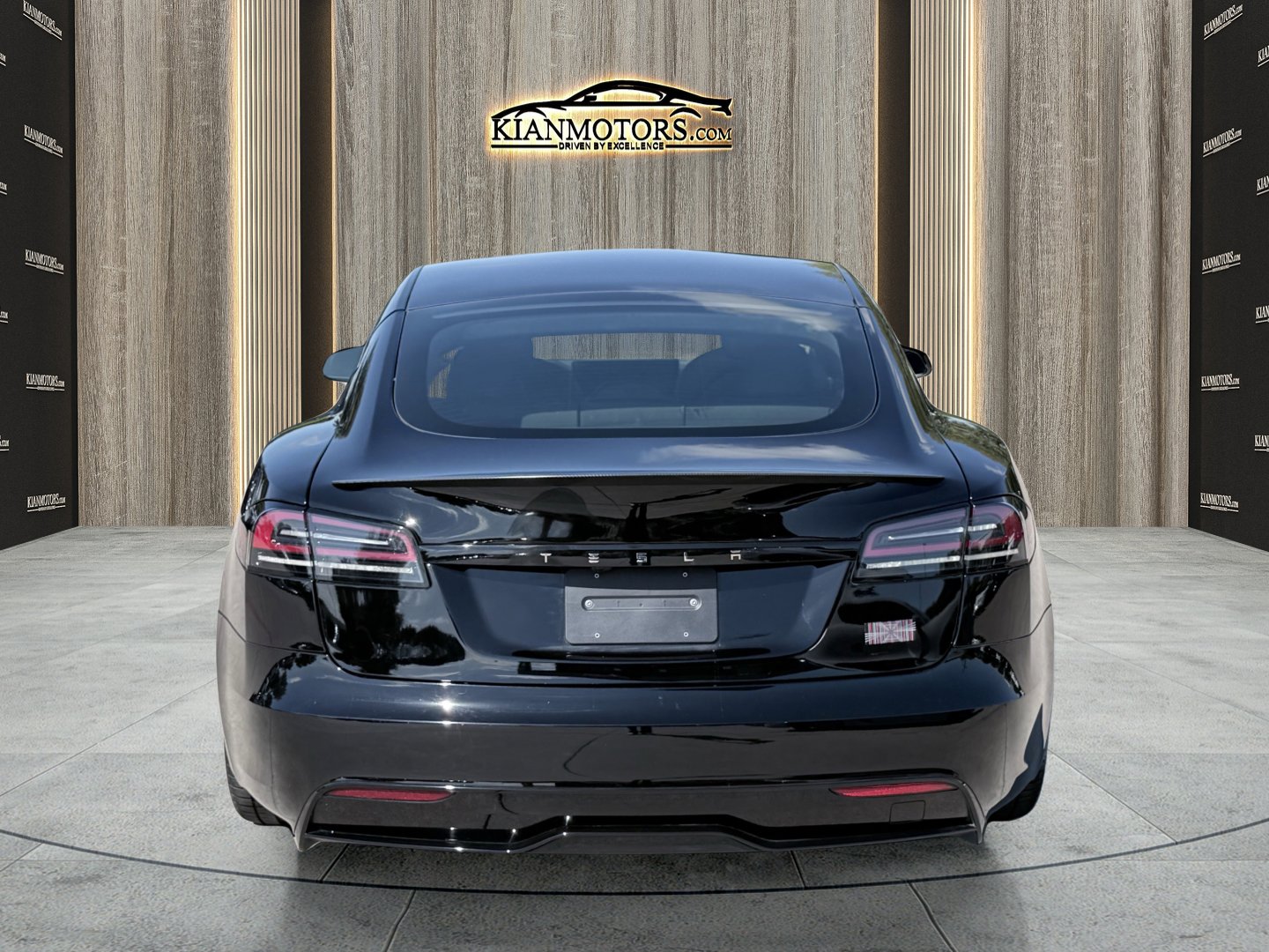 Used 2023 Tesla Model S Plaid image 13