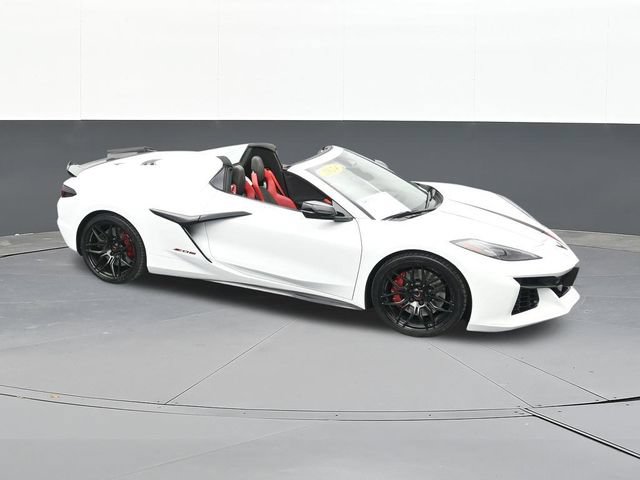 Used 2024 Chevrolet Corvette Z06 RWD image 57