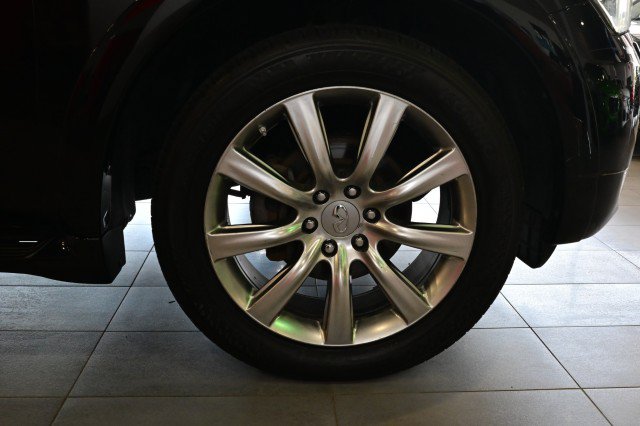 Used 2012 INFINITI QX56 4WD w/ Deluxe Touring Pkg image 35