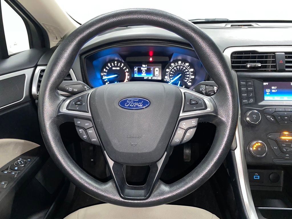 Used 2019 Ford Fusion S image 20