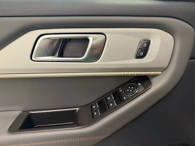 New 2026 Ford Explorer Active image 15