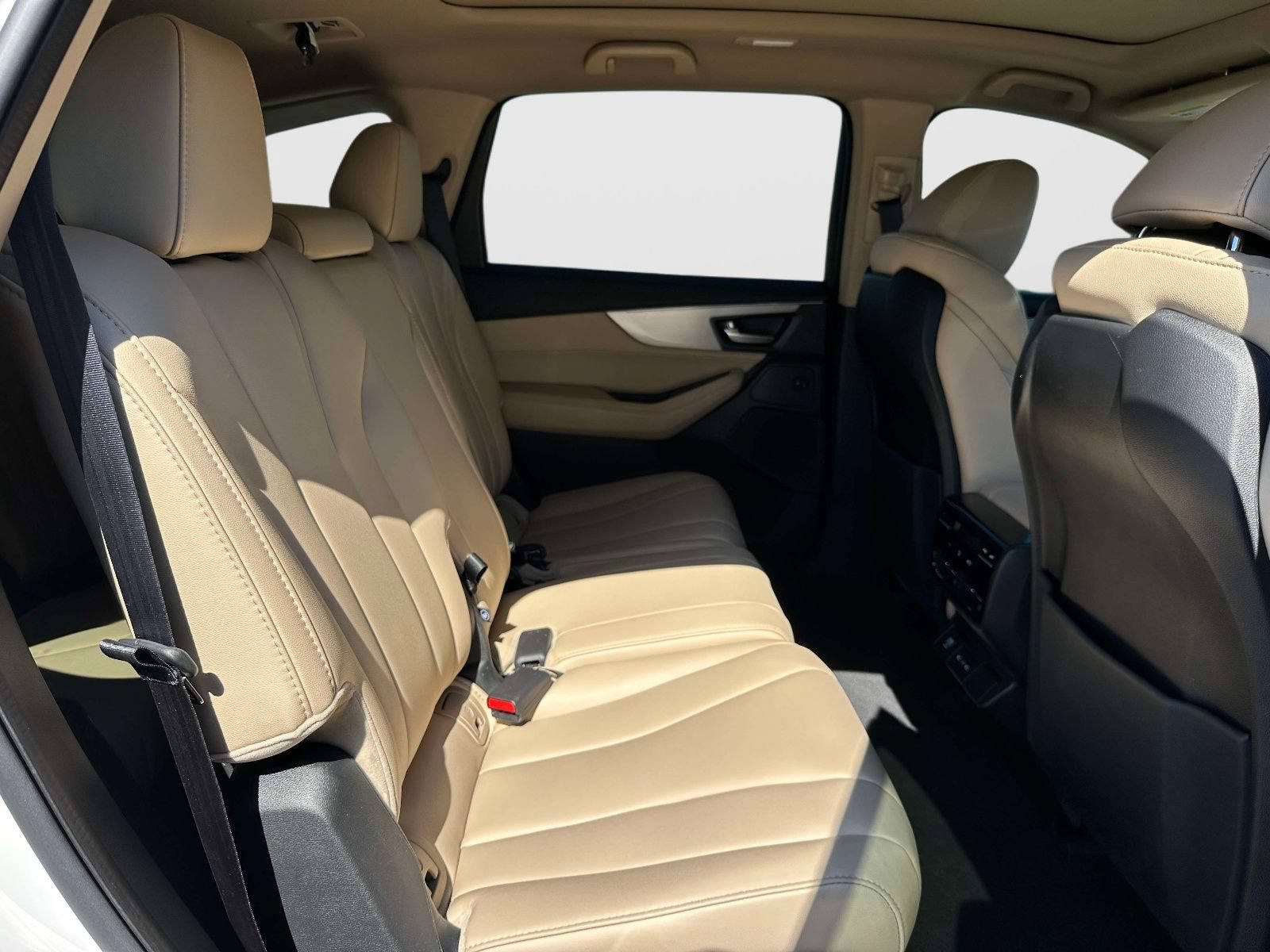 Certified 2025 Acura MDX SH-AWD image 11