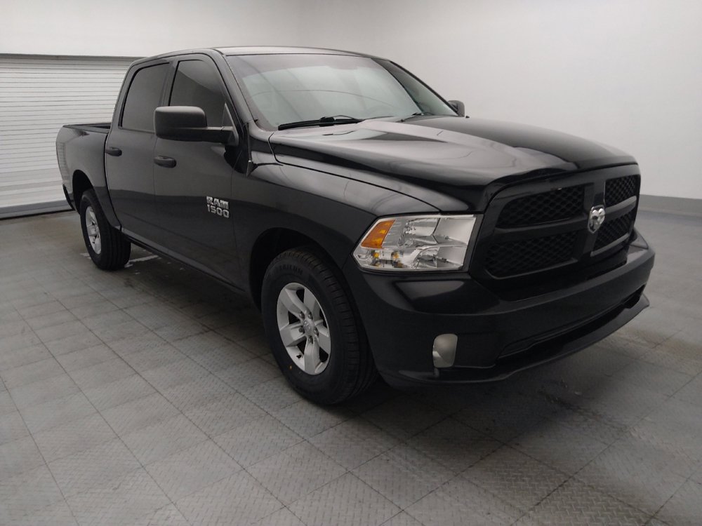 Used 2017 RAM 1500 Express RWD image 13