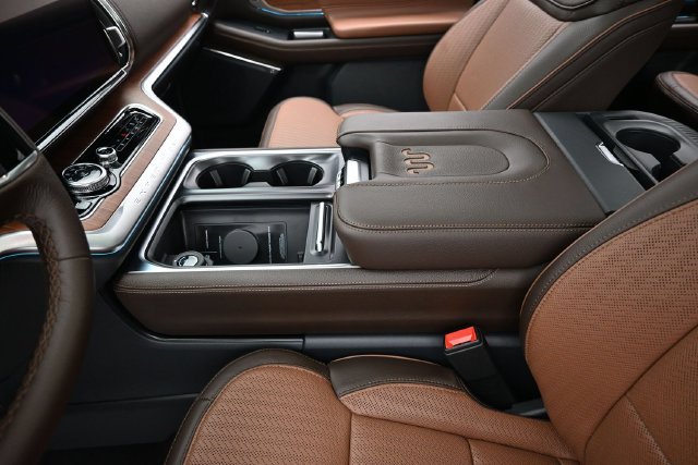 New 2027 Ford Expedition King Ranch AWD/4WD image 38