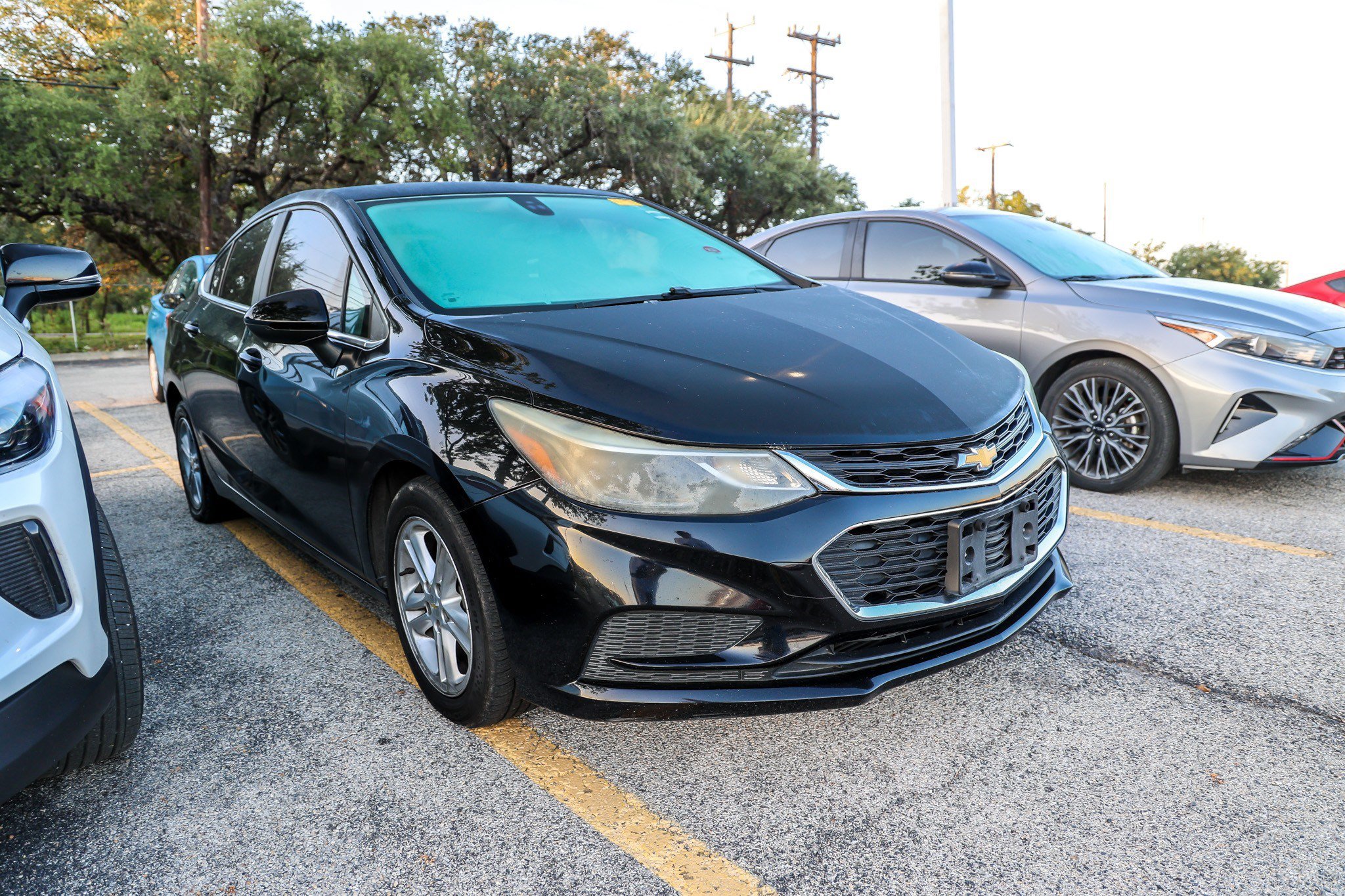 Used 2016 Chevrolet Cruze LT FWD image 6